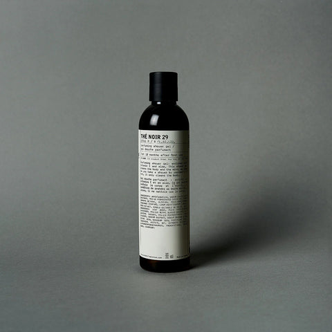 Le Labo Fragrances THÉ NOIR 29 | perfuming shower gel